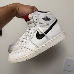 Nike Air Jordan 1 Retro High OG BG 'Yin Yang' 2016 Black White GS Size 5.5Y Used